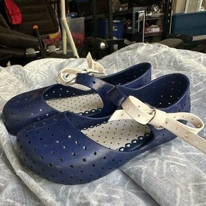 Mini Melissa Navy and Cream Dress Shoes